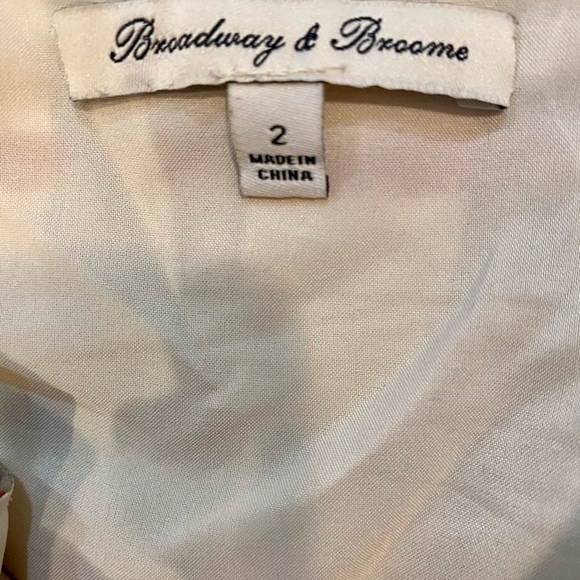 Broadway & Broome Summer Dress - Picture 4 of 4